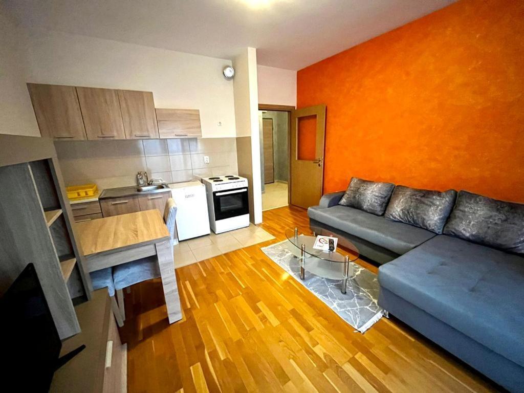 Nakii Apartmani Podgorica Luaran gambar